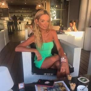 Meet your Posher, Alexia